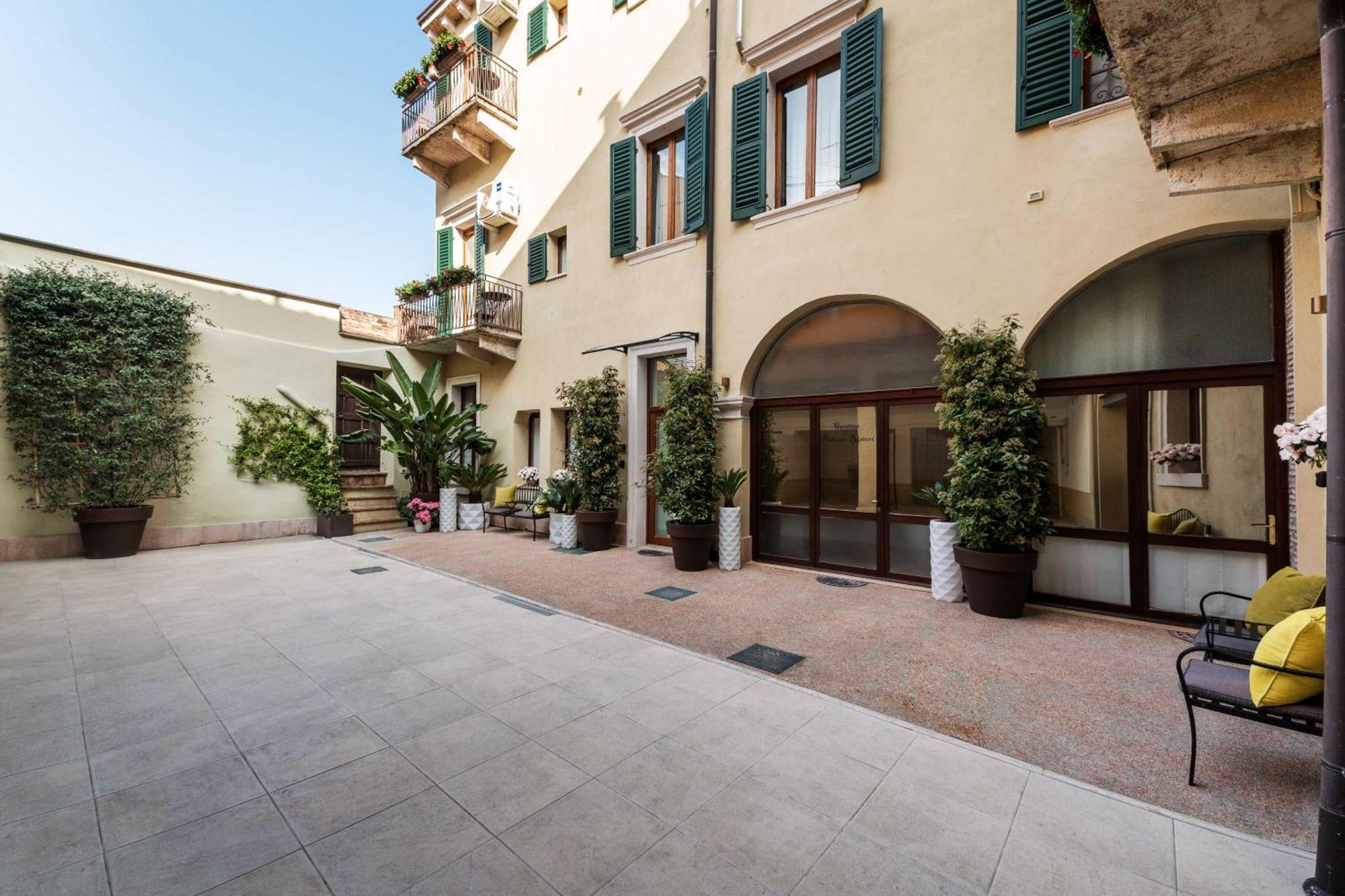 Palazzo Ristori Apartment Verona Exterior photo